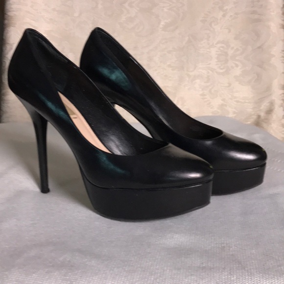 guess black heels